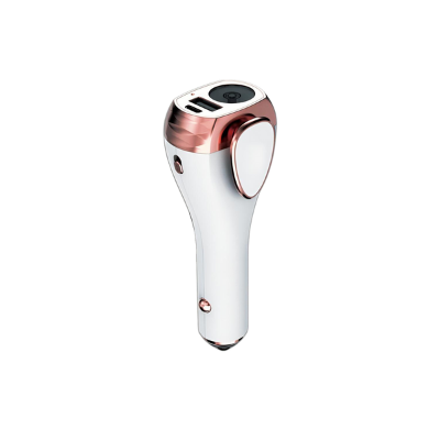 Multifunkční nabíječka do auta React 71 – nabíječka 7v1, která vám zachrání život - bílá